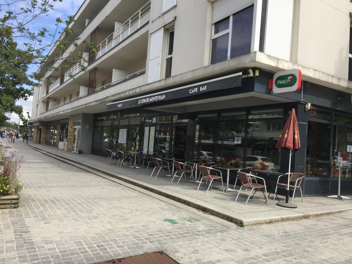Cosy And Quiet Flat Close To Disneyland Paris 몽테브랭 외부 사진